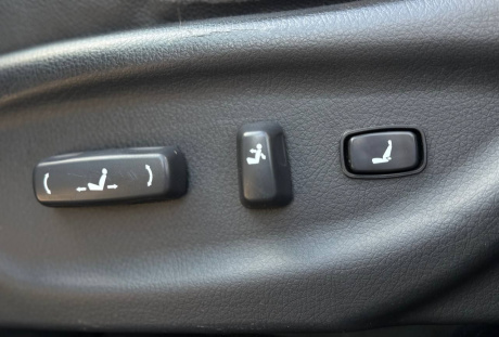Kia Sorento 2012 года с пробегом 216 696 км, фото 16
