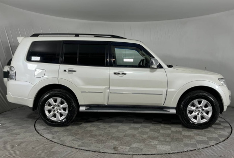 Mitsubishi Pajero 2021 года с пробегом 32 001 км, фото 4