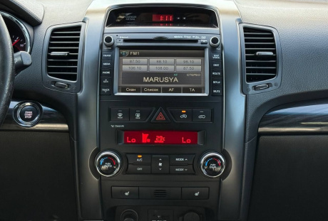 Kia Sorento 2012 года с пробегом 216 696 км, фото 13