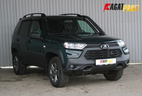 LADA Niva Travel 2023 года с пробегом 15 221 км, фото 3