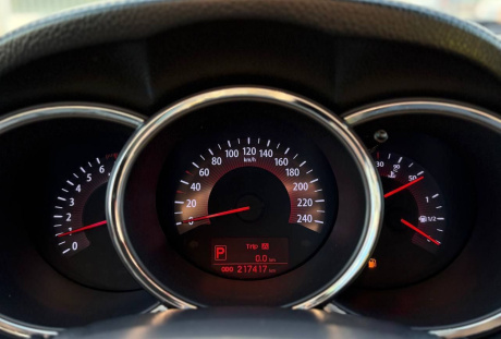 Kia Sorento 2012 года с пробегом 216 696 км, фото 14