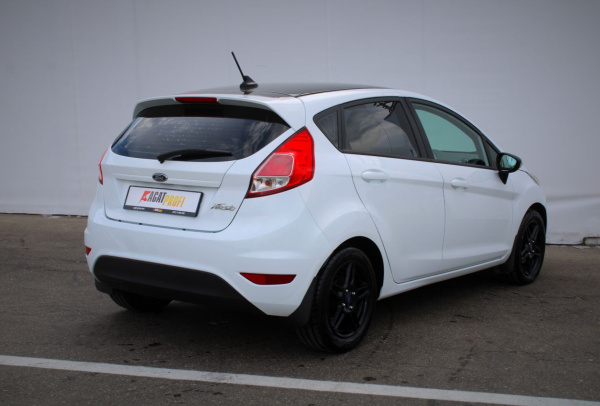 Ford Fiesta 2017 года с пробегом 130 302 км, фото 7