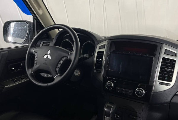 Mitsubishi Pajero 2021 года с пробегом 32 001 км, фото 11