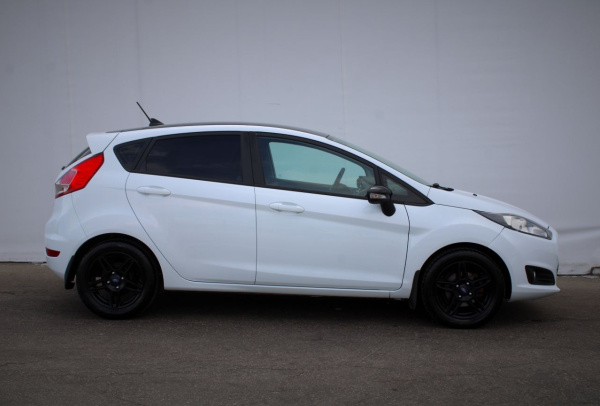 Ford Fiesta 2017 года с пробегом 130 302 км, фото 8