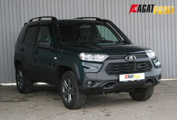 LADA Niva Travel 2023 года с пробегом 15 221 км, фото 3