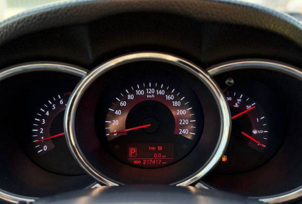 Kia Sorento 2012 года с пробегом 216 696 км, фото 14